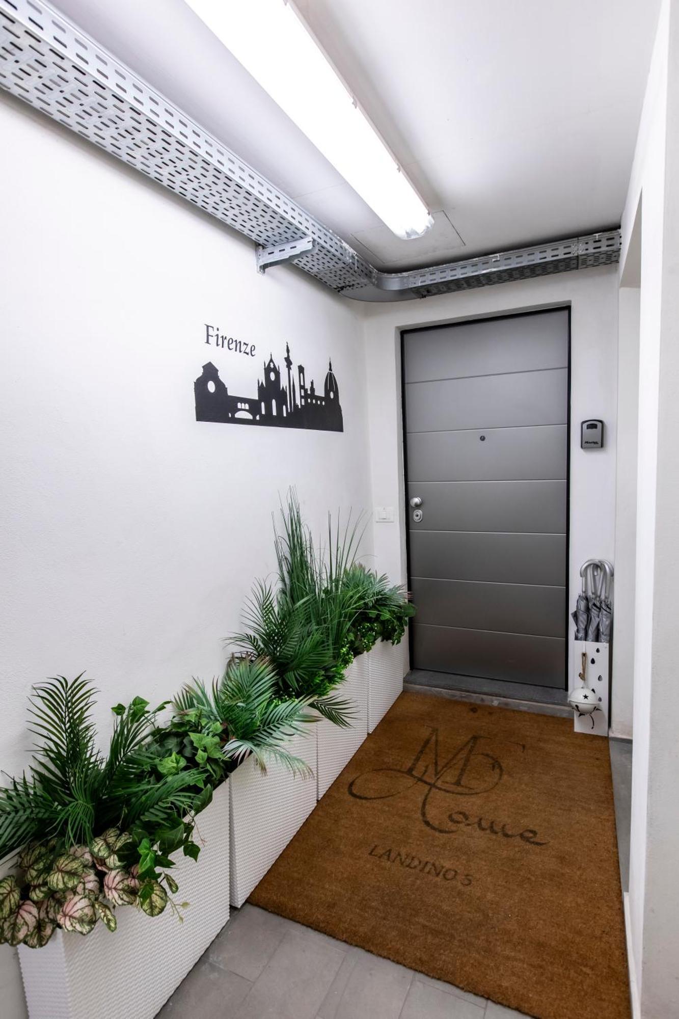 Mf Home Design ฟลอเรนซ์ ภายนอก รูปภาพ