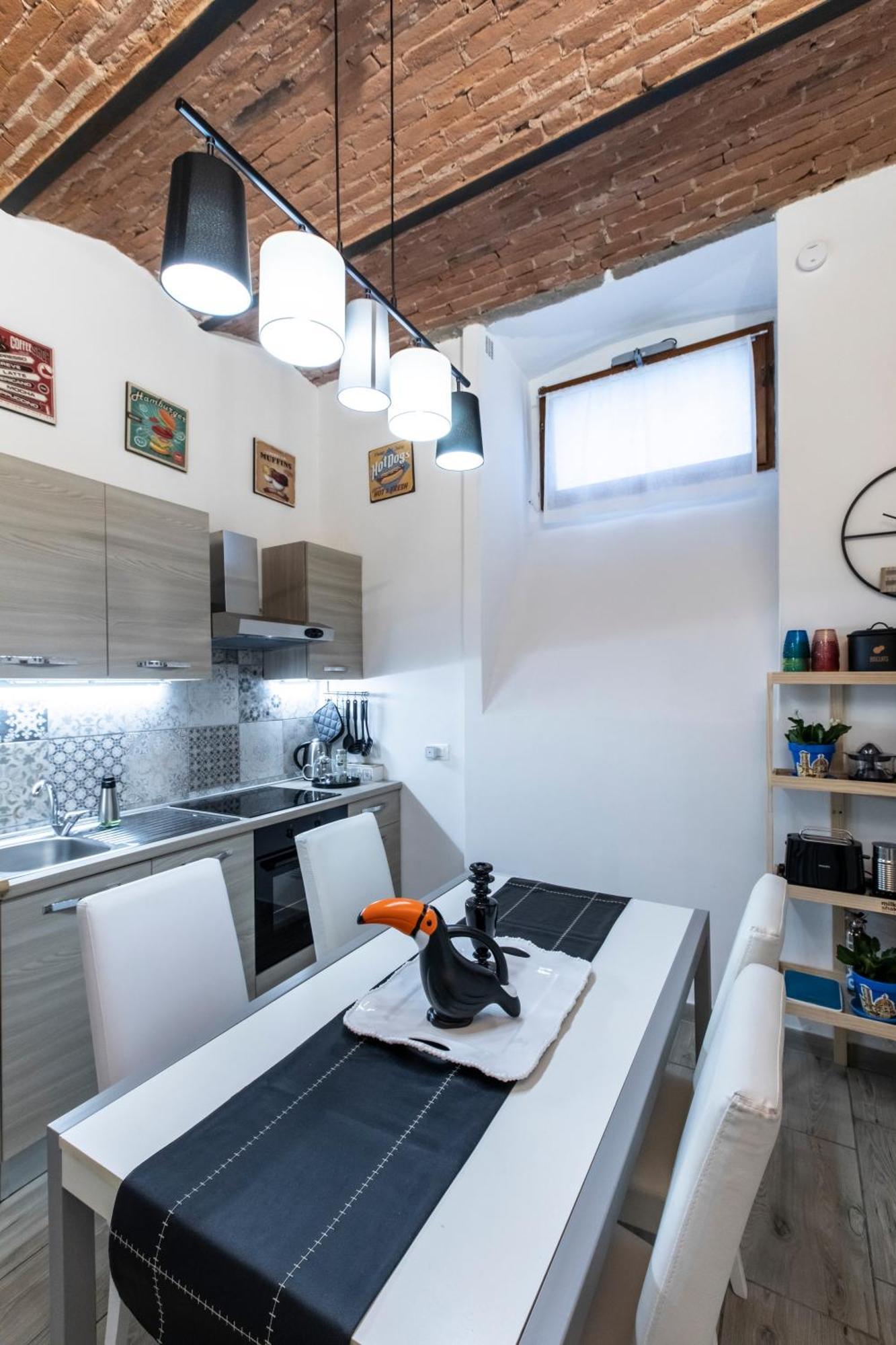 Mf Home Design ฟลอเรนซ์ ภายนอก รูปภาพ