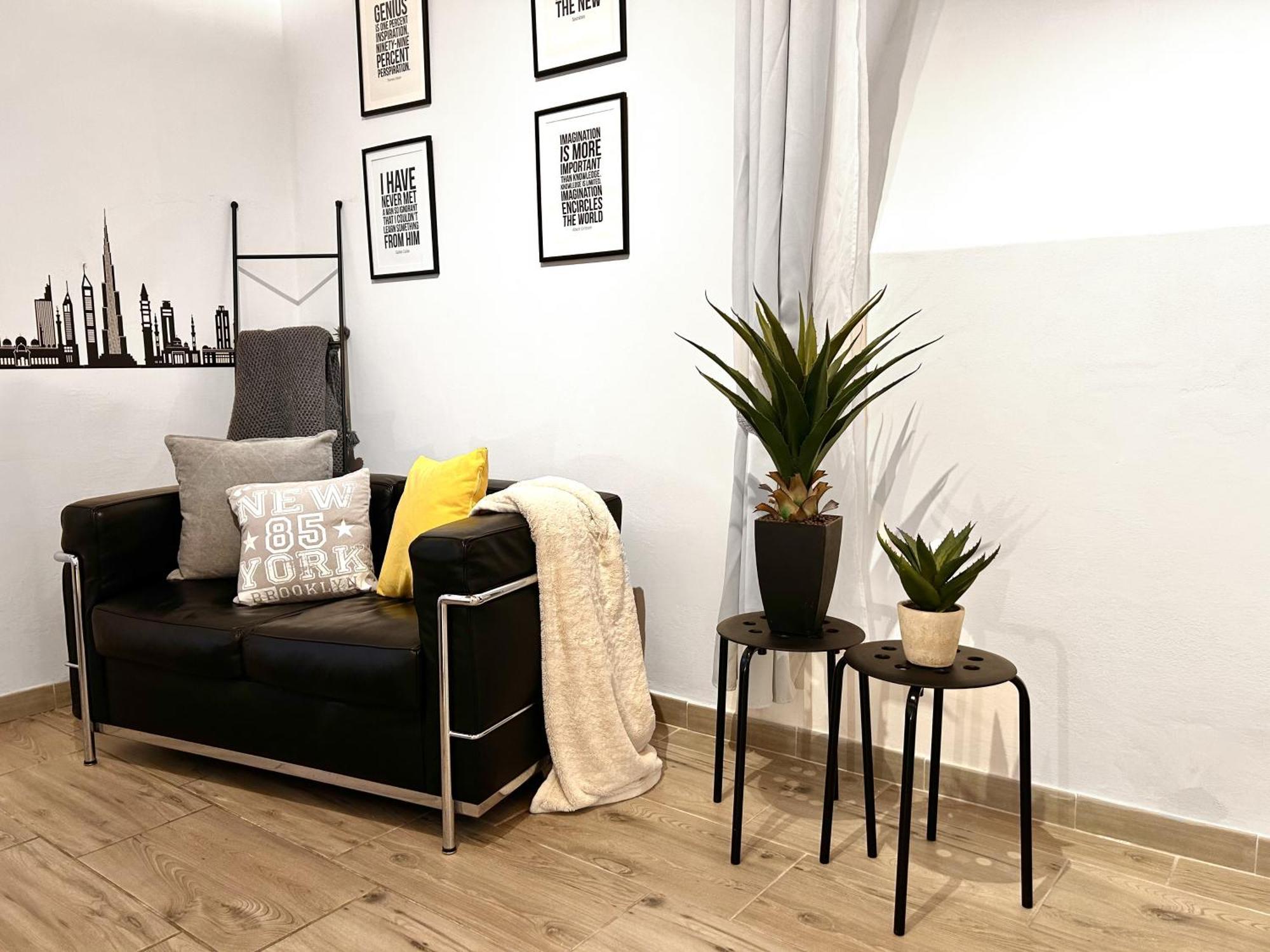 Mf Home Design ฟลอเรนซ์ ภายนอก รูปภาพ